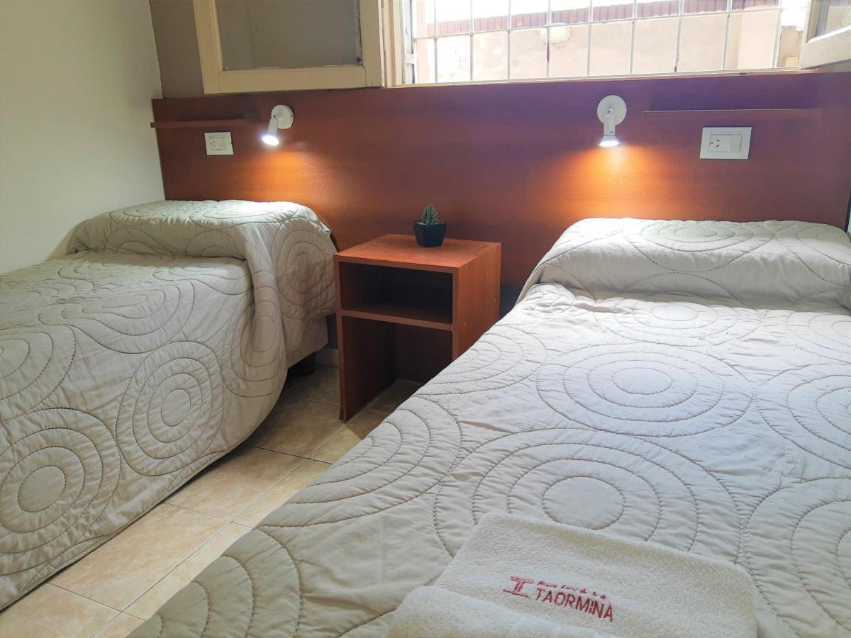 Hotel Taormina Villa Carlos Paz Exteriör bild